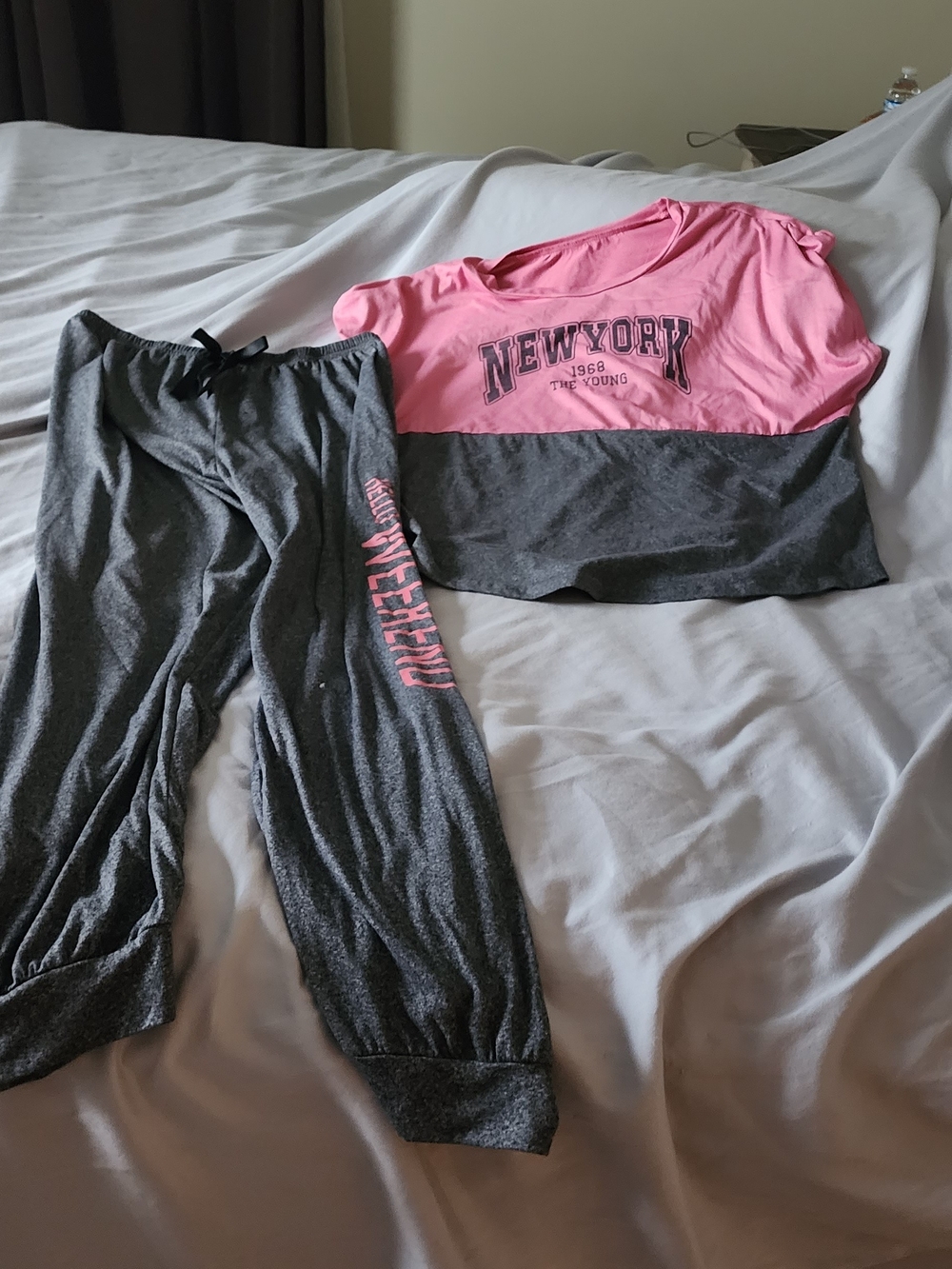 Pink & Gray Two-Piece Women’s Sleep Set — New York Graphic